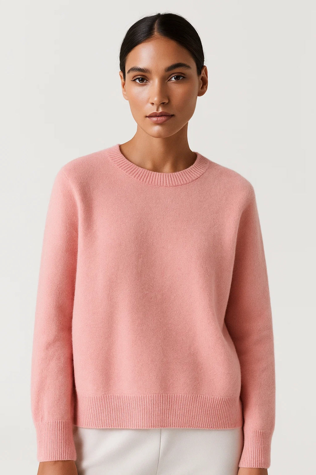 Chiara | Damski Sweter, Okrągły Dekolt i Żebrowane Wykończenia