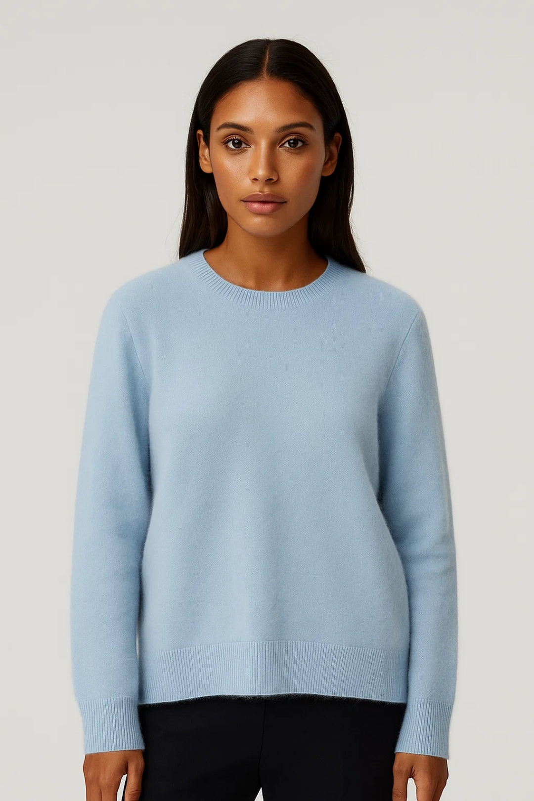 Chiara | Damski Sweter, Okrągły Dekolt i Żebrowane Wykończenia