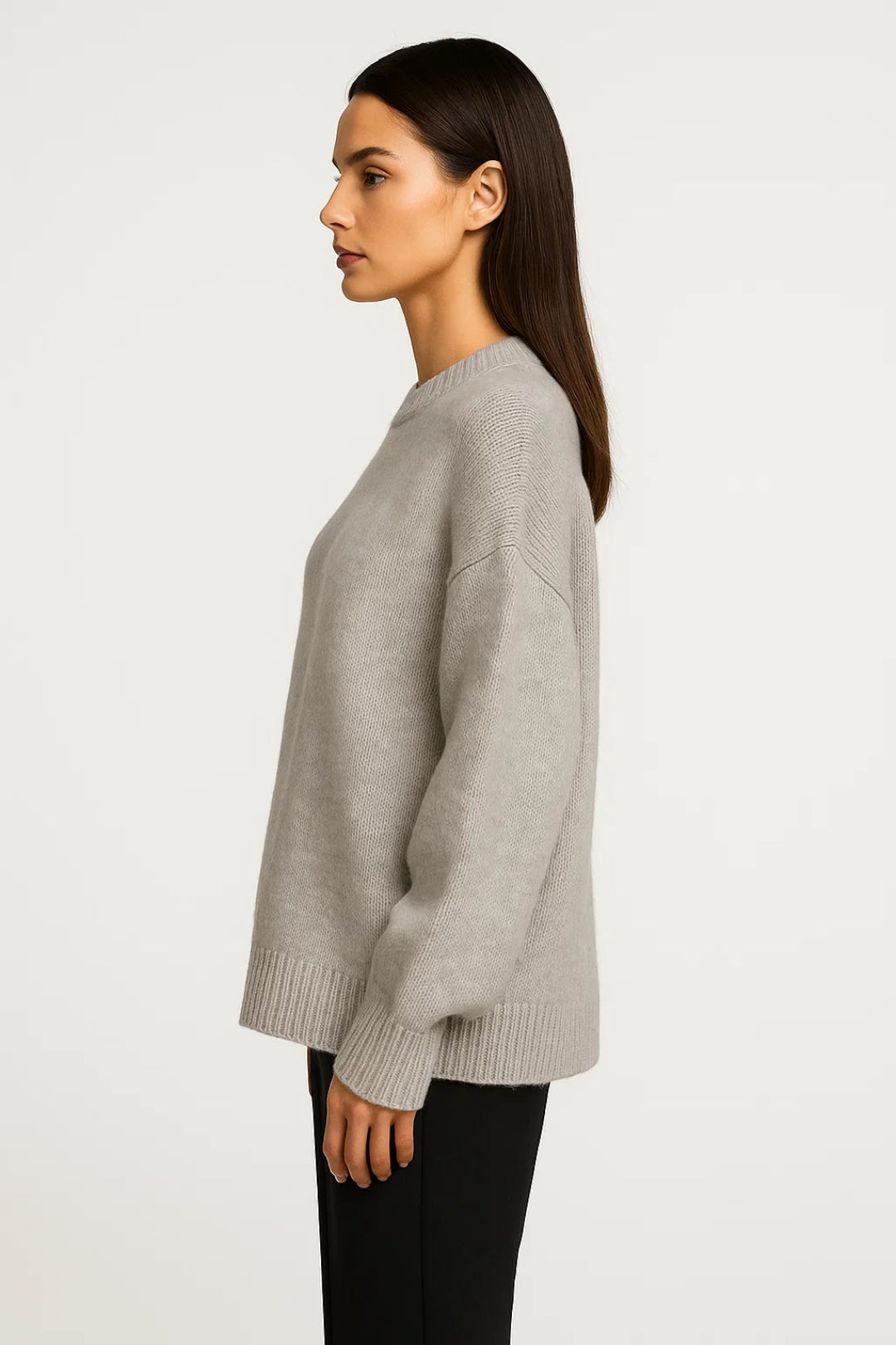 Dalia | Oversized Sweter Damski, Okrągły Dekolt z Obniżonymi Szewami na Ramionach