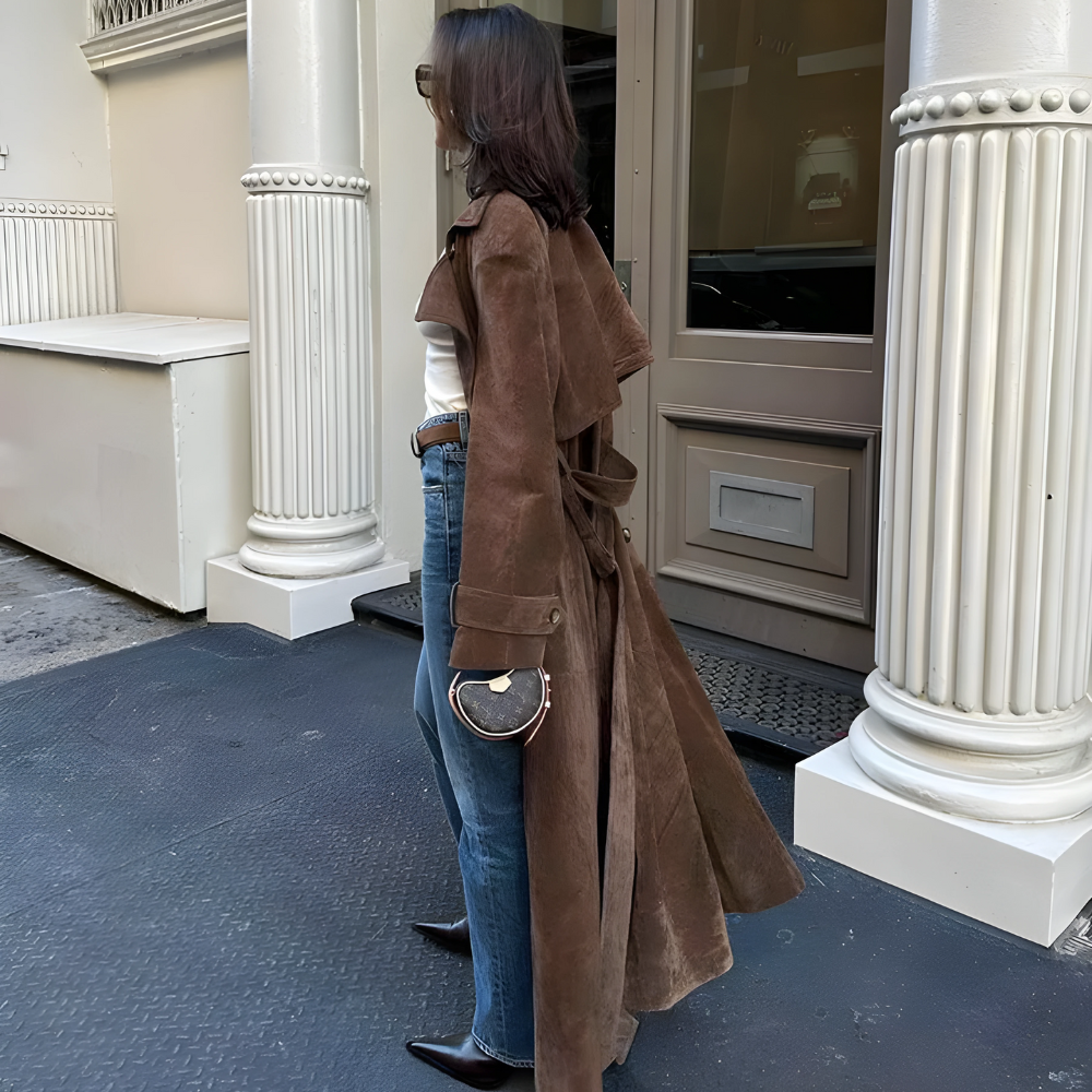 Freya | Luksusowy Skórzany Maxi Trencz z Podwójnym Zapięciem na Guziki