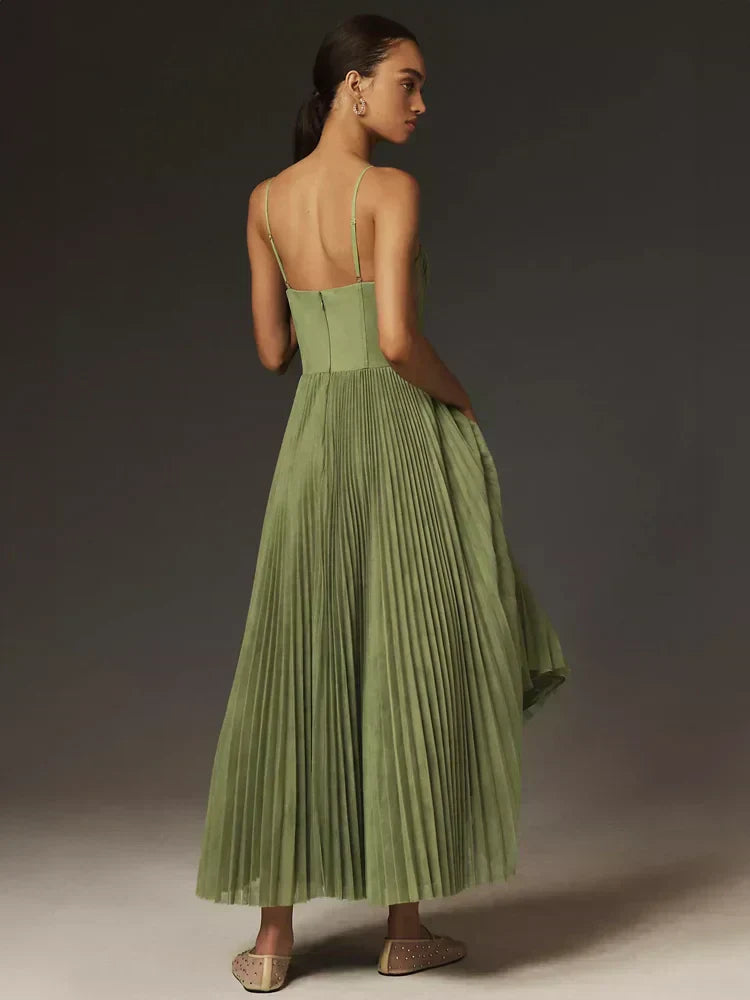 Izabela | Stylowa Sukienka Midi z Tiulu i Eleganckim Gorsetem Chicveo