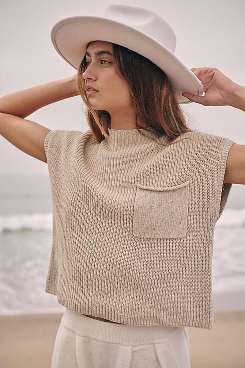 Jagoda | Stylowy Zestaw Damski z T-Shirtem i Spodniami Chicveo