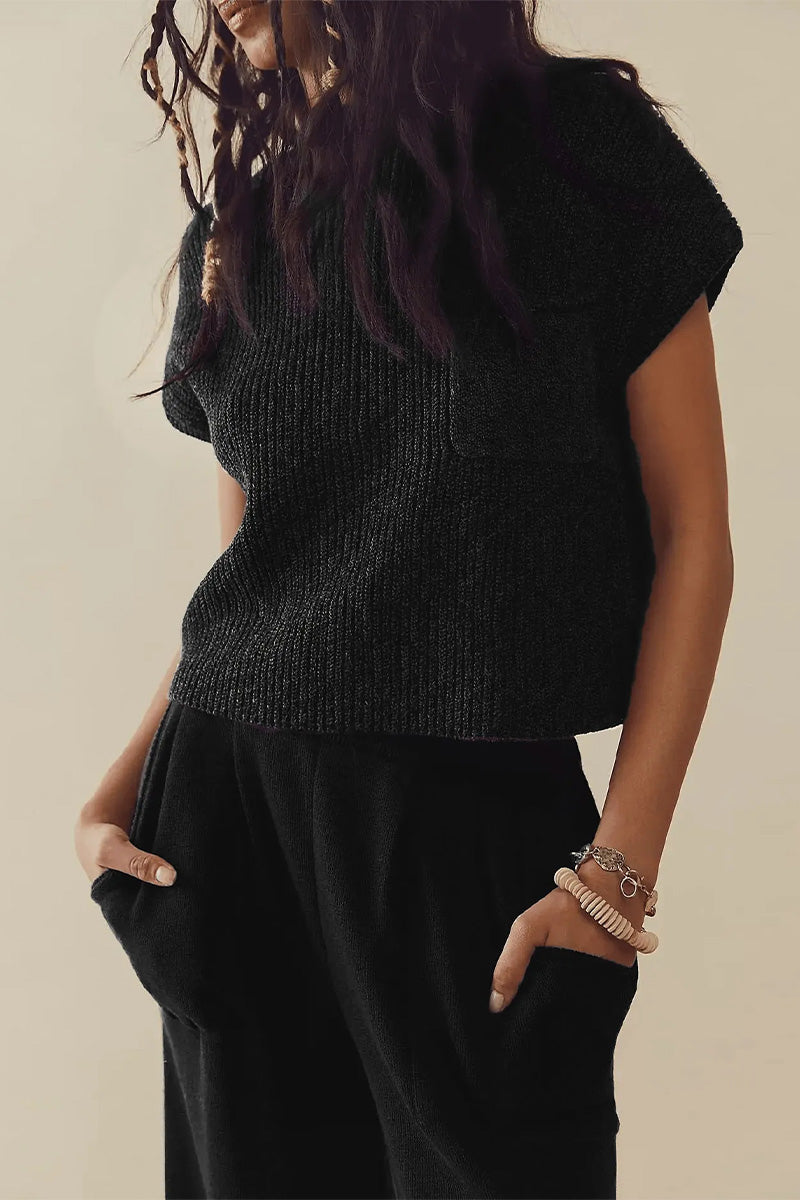 Jagoda | Stylowy Zestaw Damski z T-Shirtem i Spodniami Chicveo
