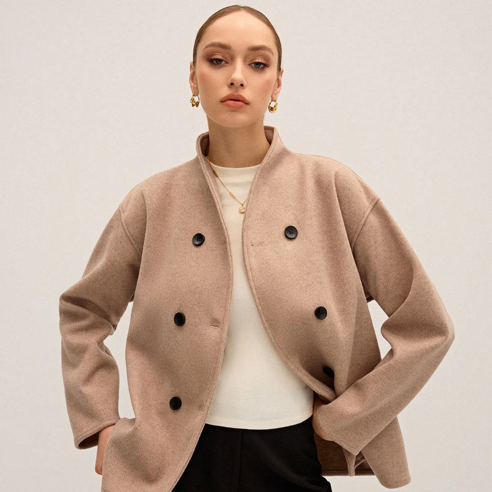 Oversized Płaszcz z Stojącym Kołnierzem i Guzikami