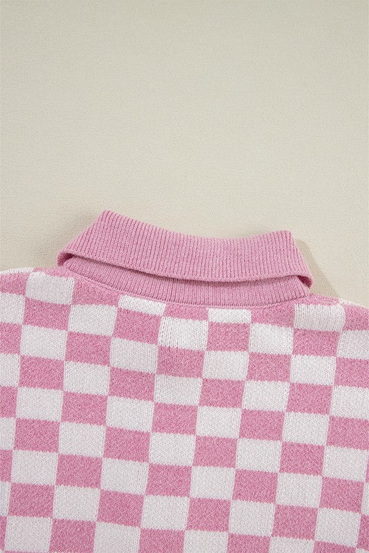 Rosalin | Damski sweter z dekoltem w serek w kratę z guzikami