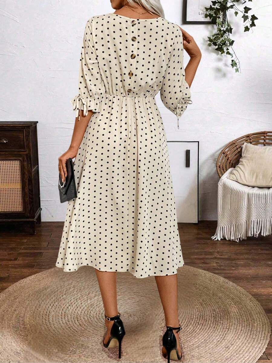 Wiktoria | Elegancka Sukienka Retro z Marszczonym Dekoltem