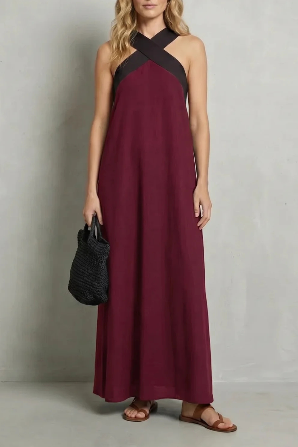 Seravelle – Elegancja z krzyżowym halterem – Sukienka maxi