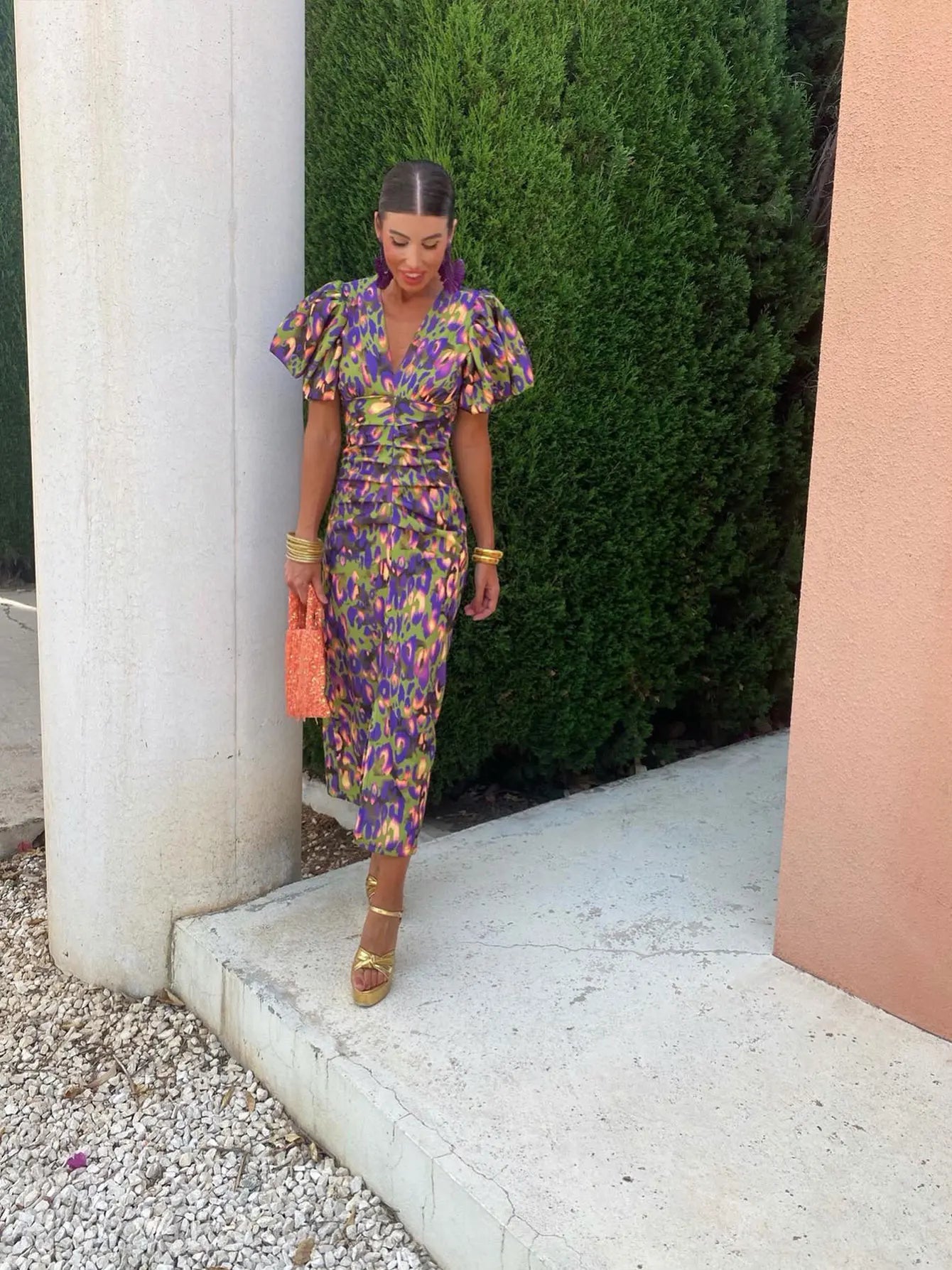 Amelia | Elegancka Midi Sukienka z Wyrazistym Printem