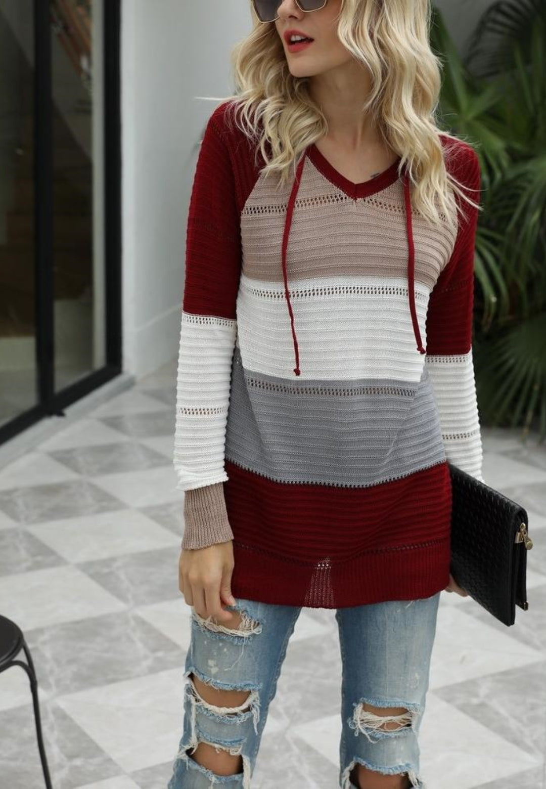 Aurelia | Sweter damski otwarty splot z kapturem w blokowe kolory Chicveo