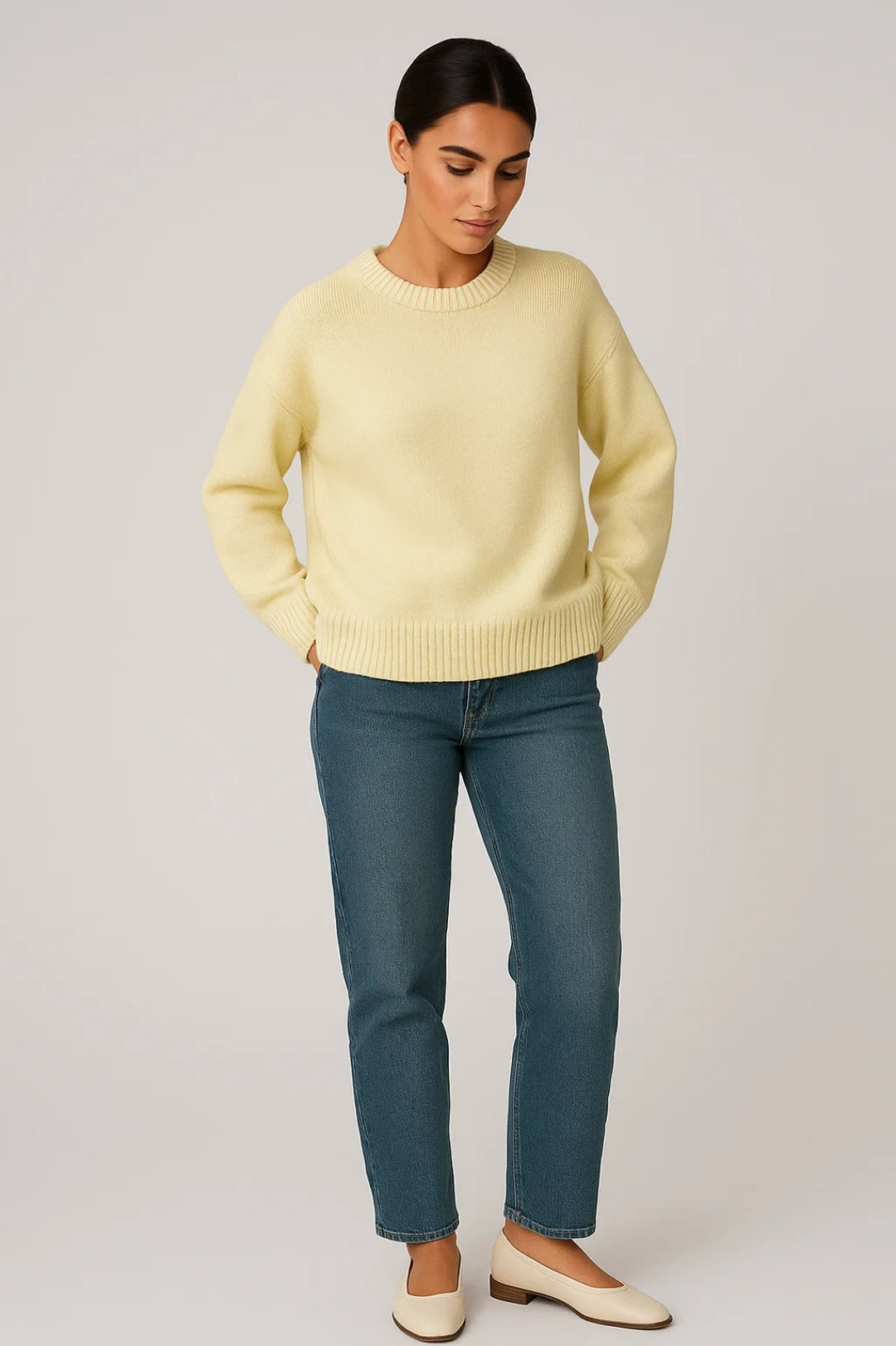 Dania | Sweter Damski, Luźny Krój z Okrągłym Dekoltem