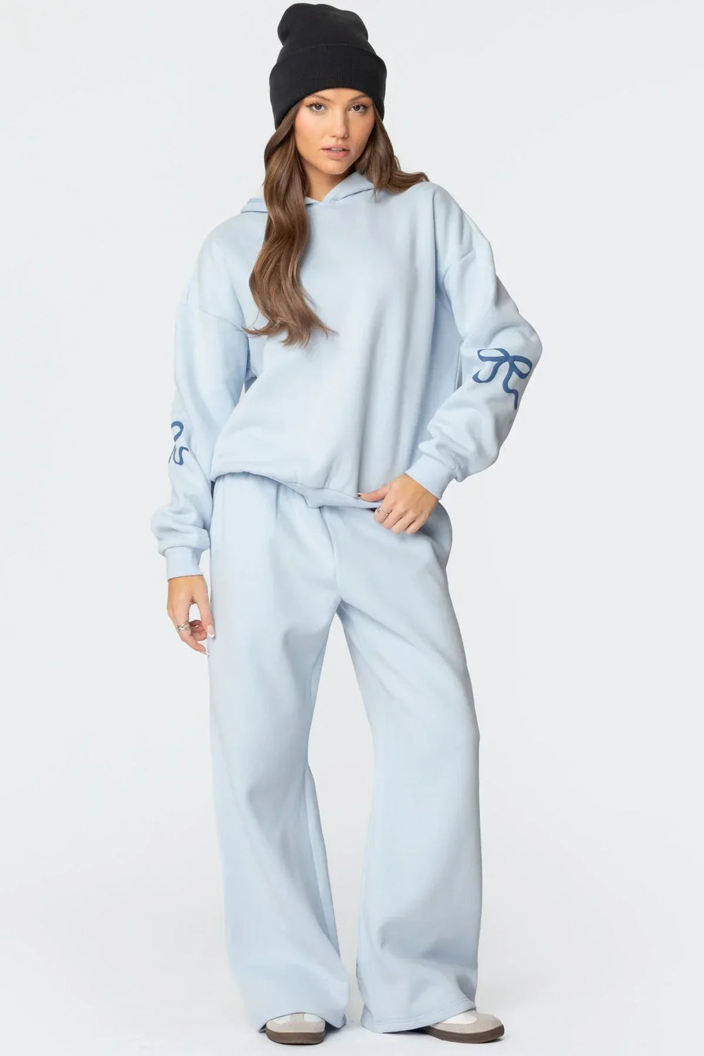 Emilia Klasyczny Dres z Kokardkami