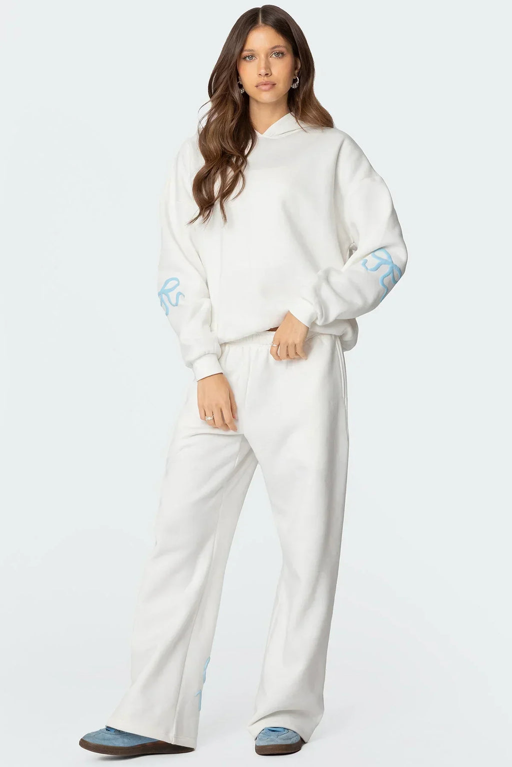 Emilia Klasyczny Dres z Kokardkami