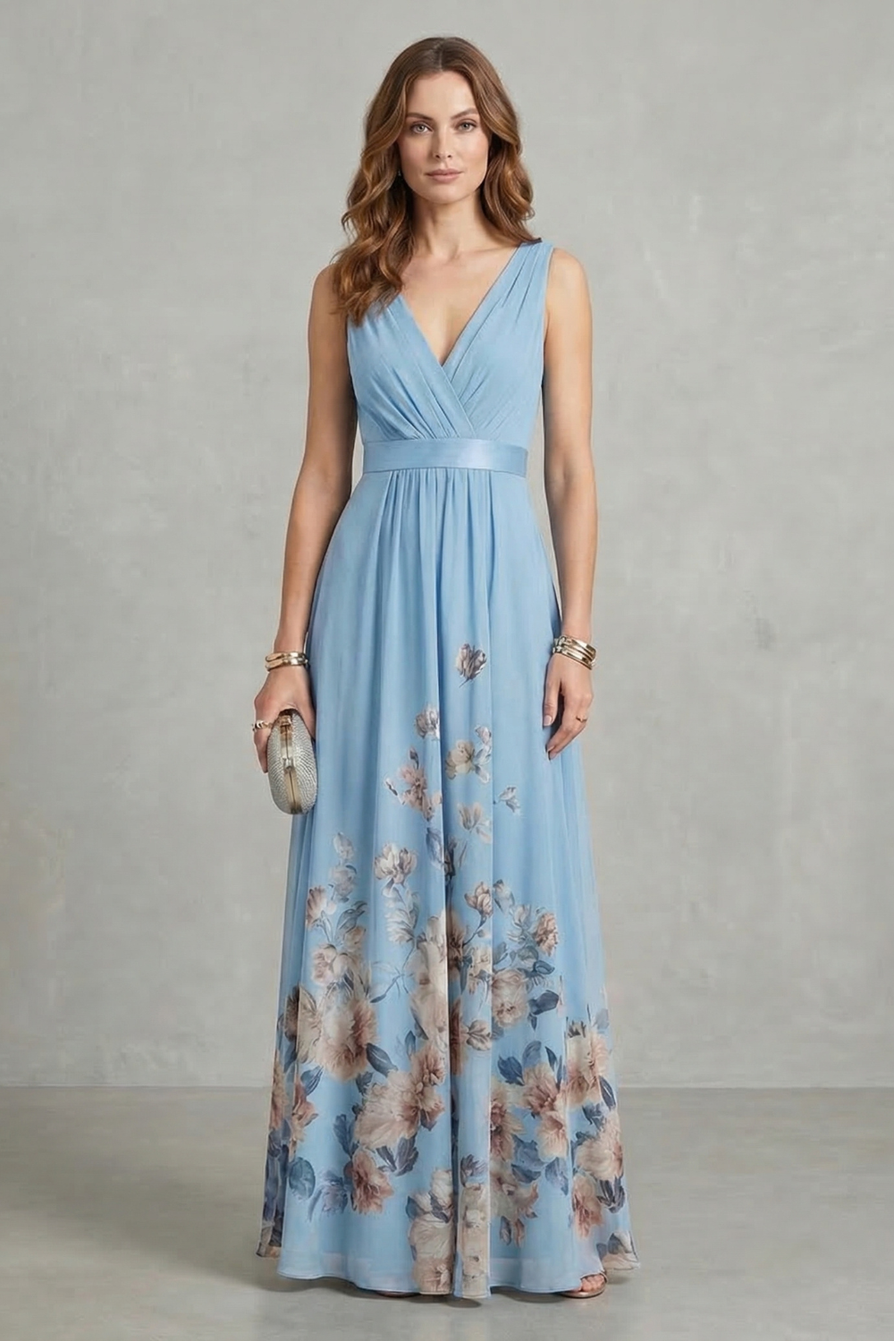 Elarisse – Kwiatowa elegancja – Sukienka maxi z dekoltem w serek