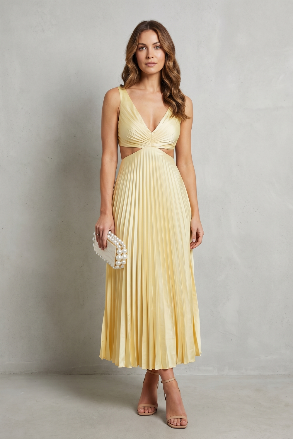 Elodienne – Elegancja z plisowanym pasem – Sukienka maxi