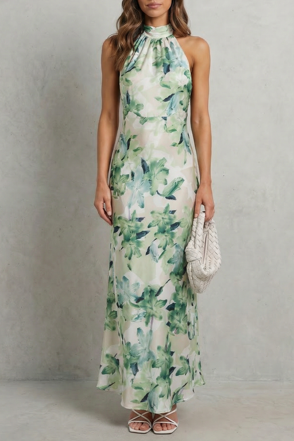 Emberelle – Kwiatowa elegancja na halter – Sukienka maxi