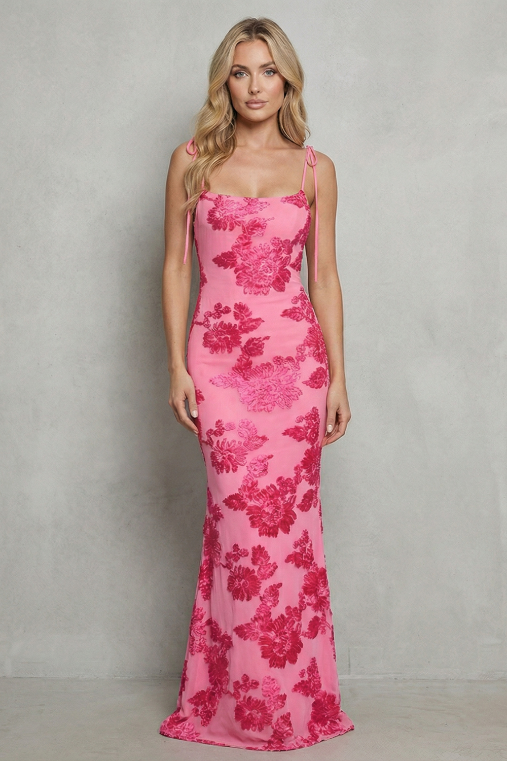 Fiona – Promienna sukienka – Damska sukienka maxi w kwiaty