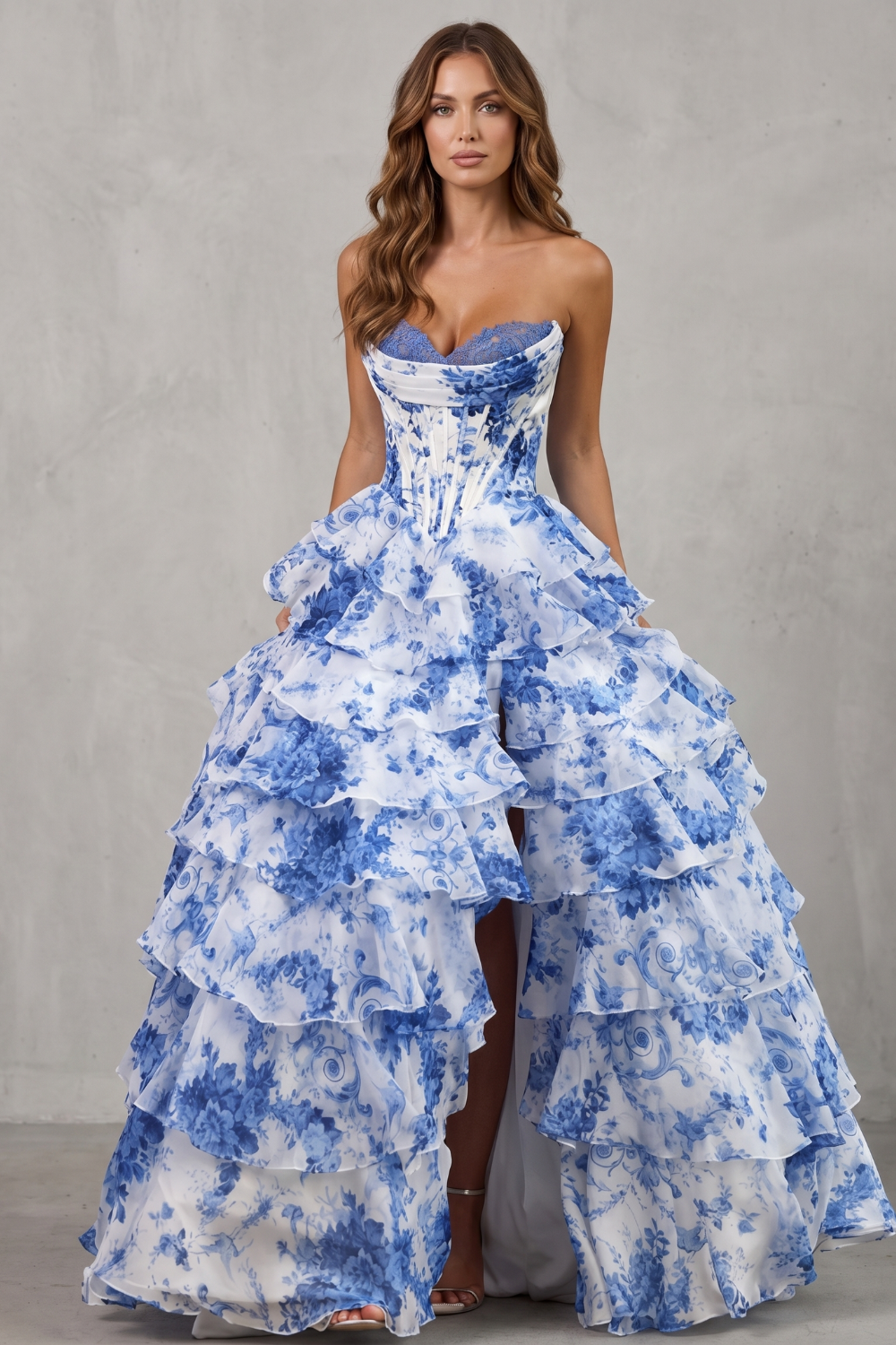 Fleurienne – Warstwowa kwiatowa moda – Sukienka maxi