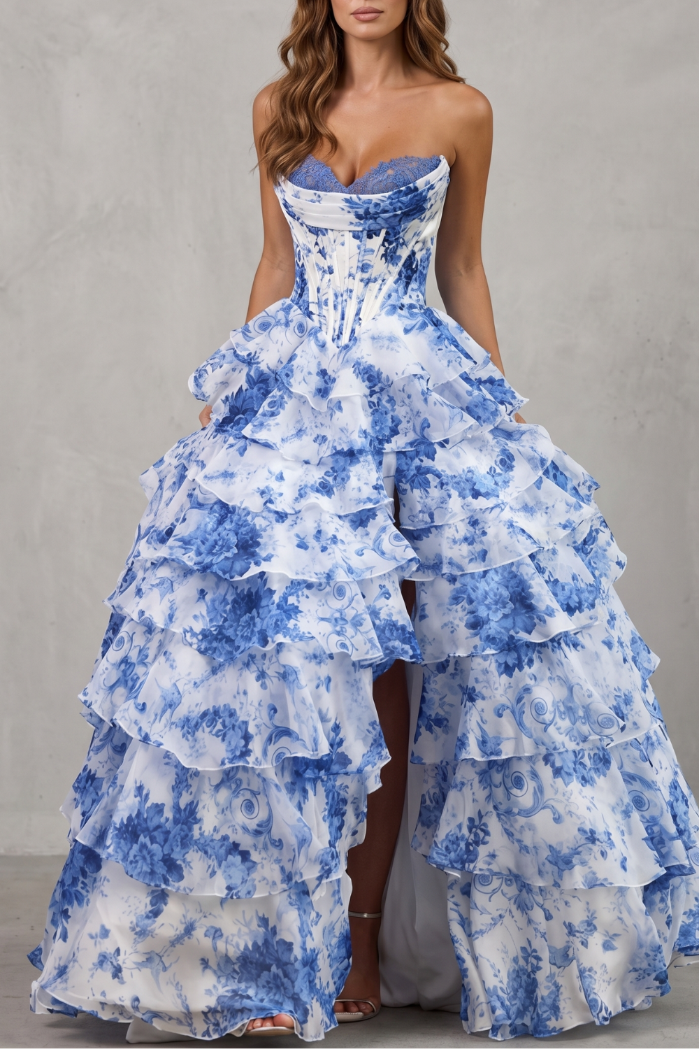 Fleurienne – Warstwowa kwiatowa moda – Sukienka maxi