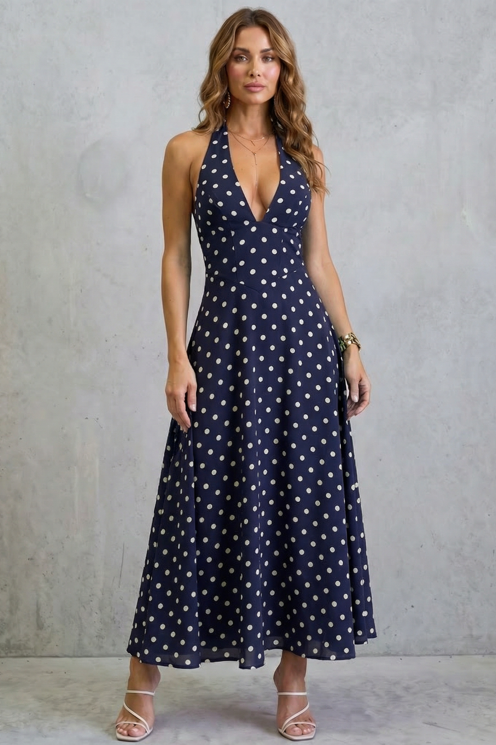 Florévia – Kwiatowa elegancja bez pleców – Sukienka maxi