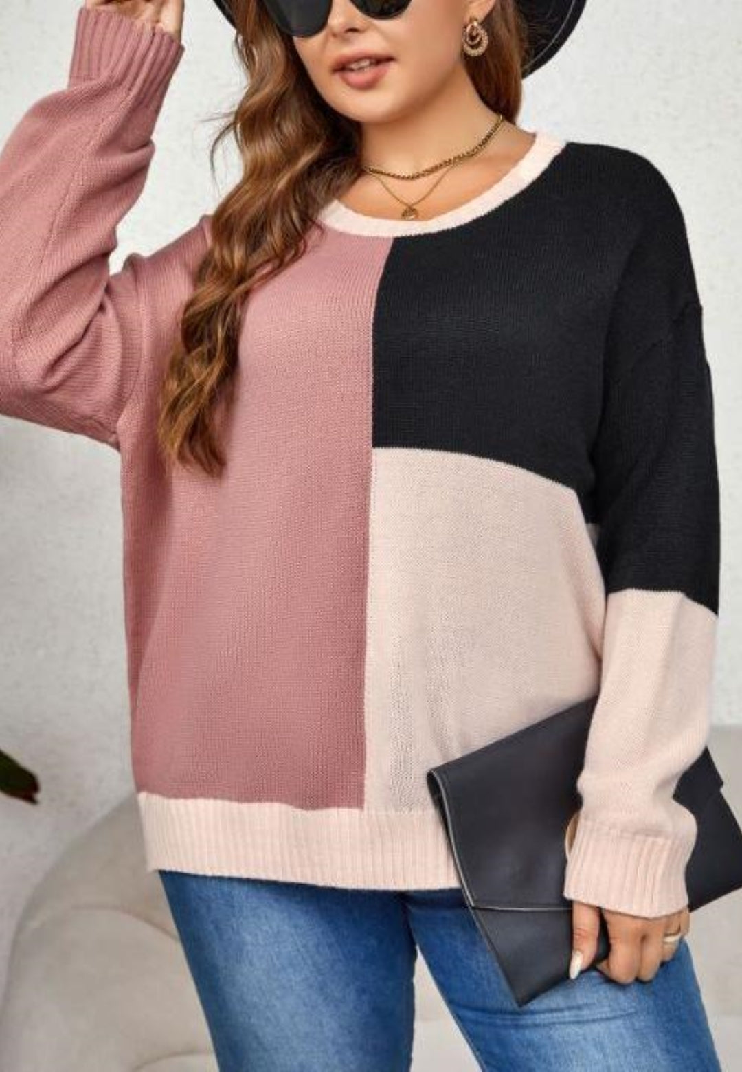 Gabriela | Kolorowy sweter damski plus size luźny i elegancki Chicveo