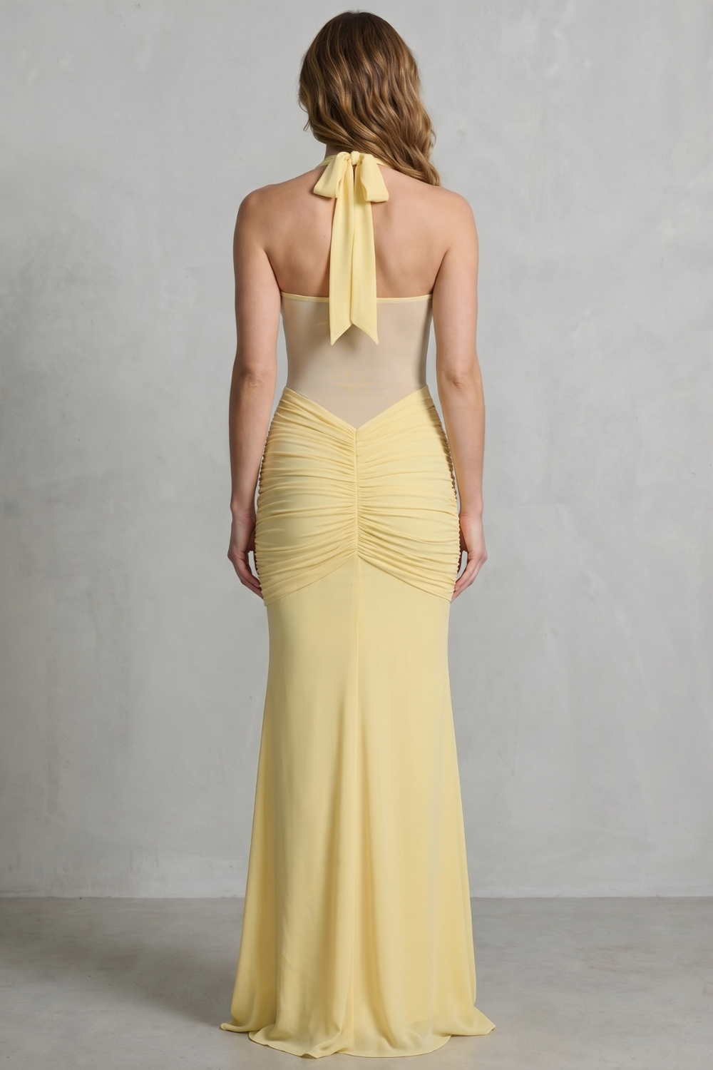 Ginalisse – Elegancja drapowanej rzeźby – Sukienka maxi