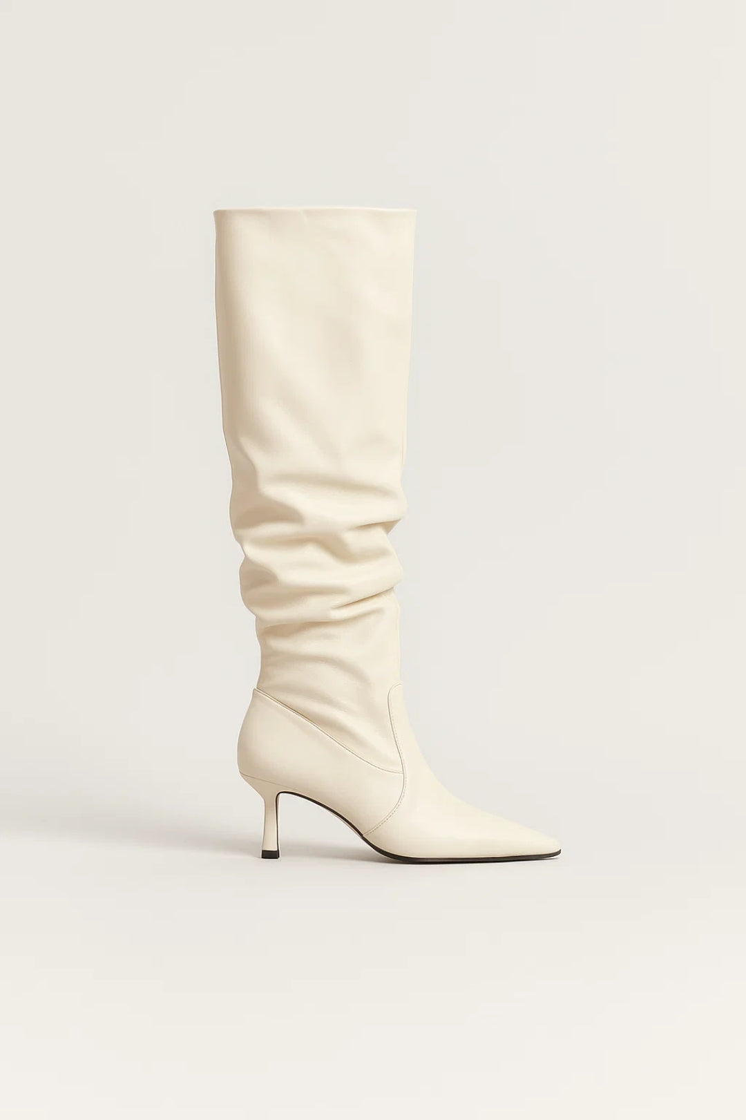 Ilaria | Wysokie Botki - Luźny Design z Czubkiem