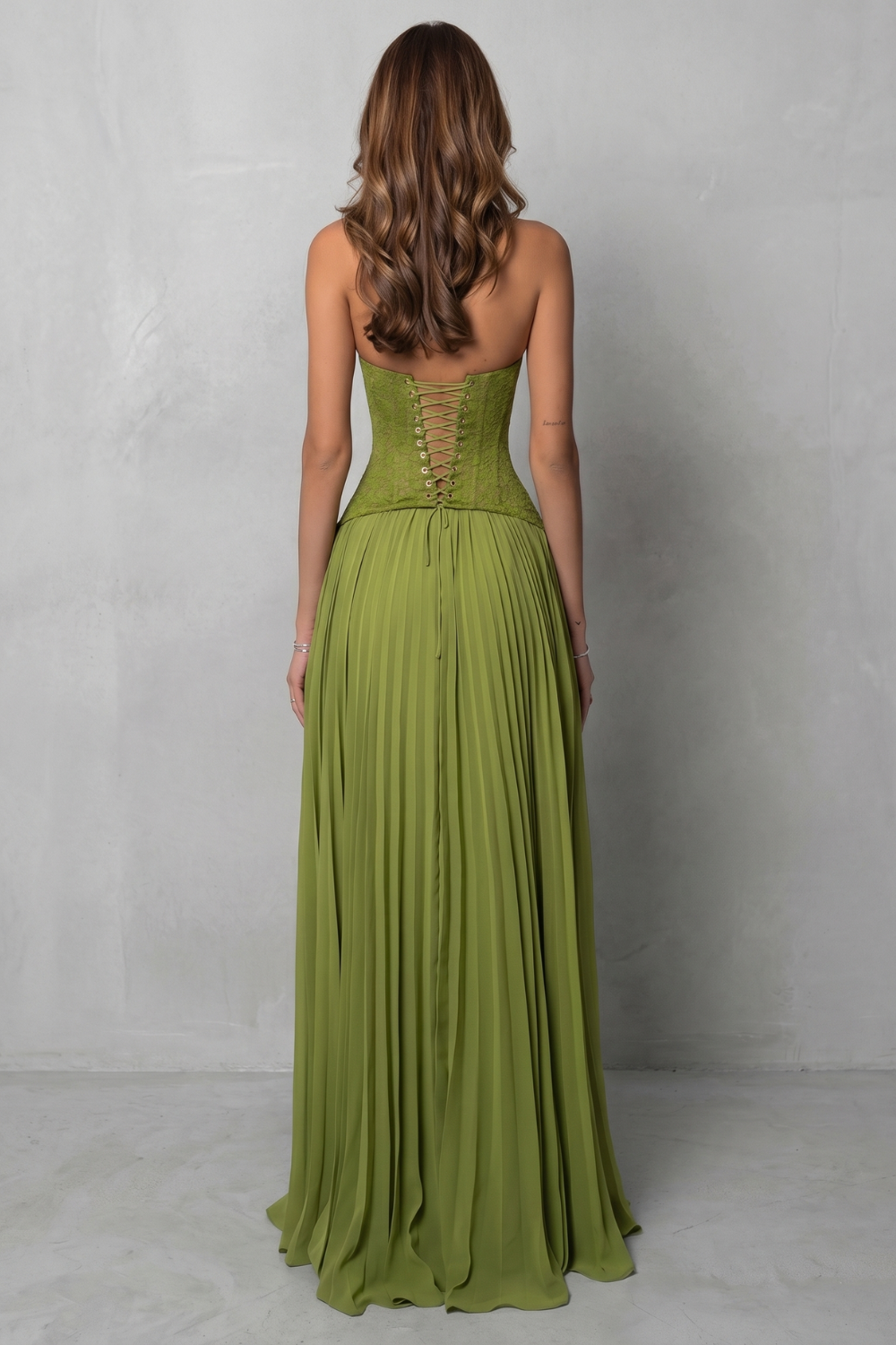 Kenlisse – Elegancja w stylu gorsetowym – Sukienka maxi