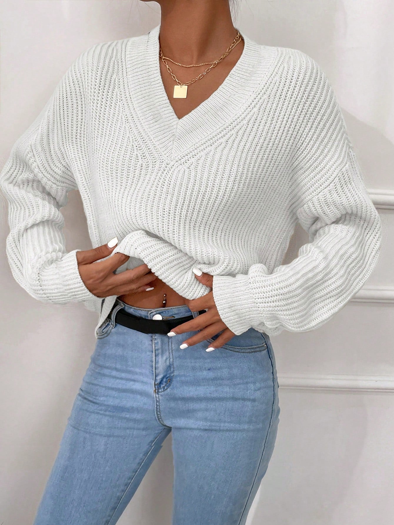 Klara | Oversize Sweter Damski w Jednolitym Kolorze