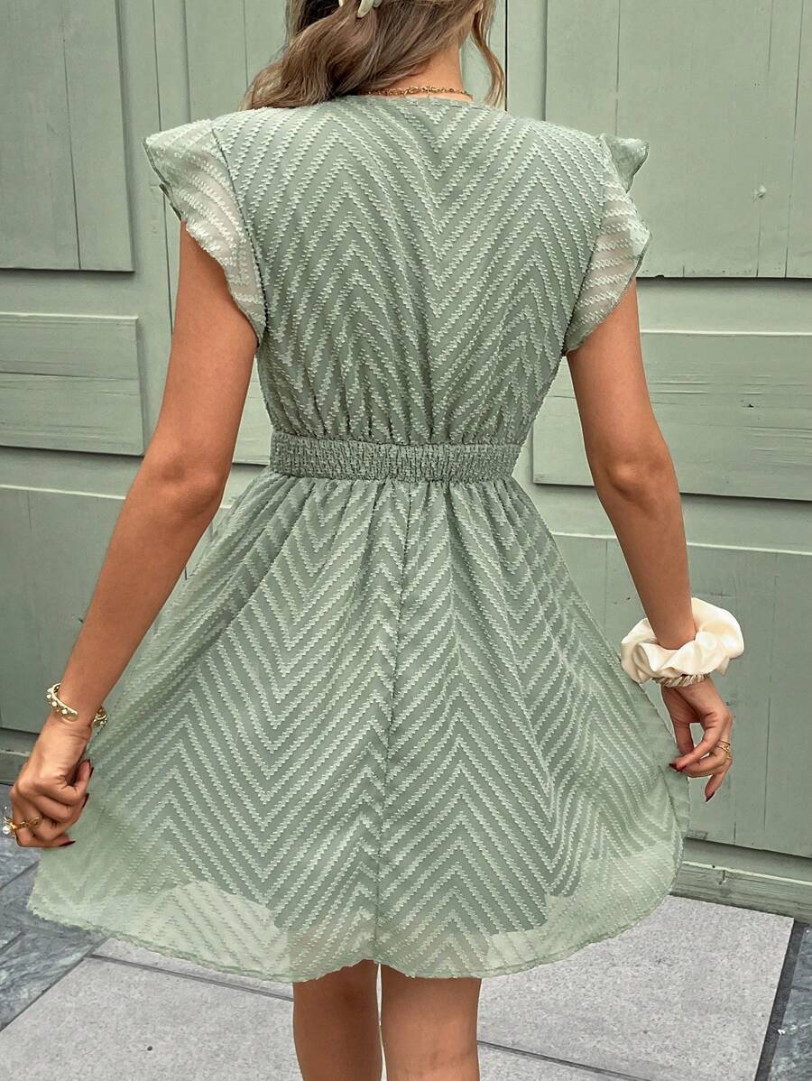 Krystyna | Elegancka Sukienka z Pięknymi Detalami Chicveo