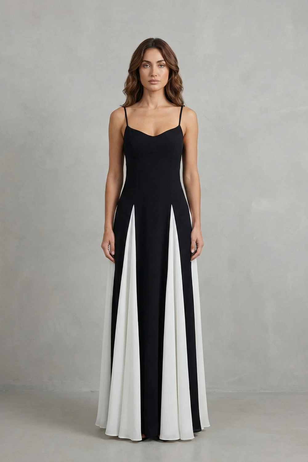Lovie – Nowoczesny kontrast – Elegancka maxi sukienka dla kobiet