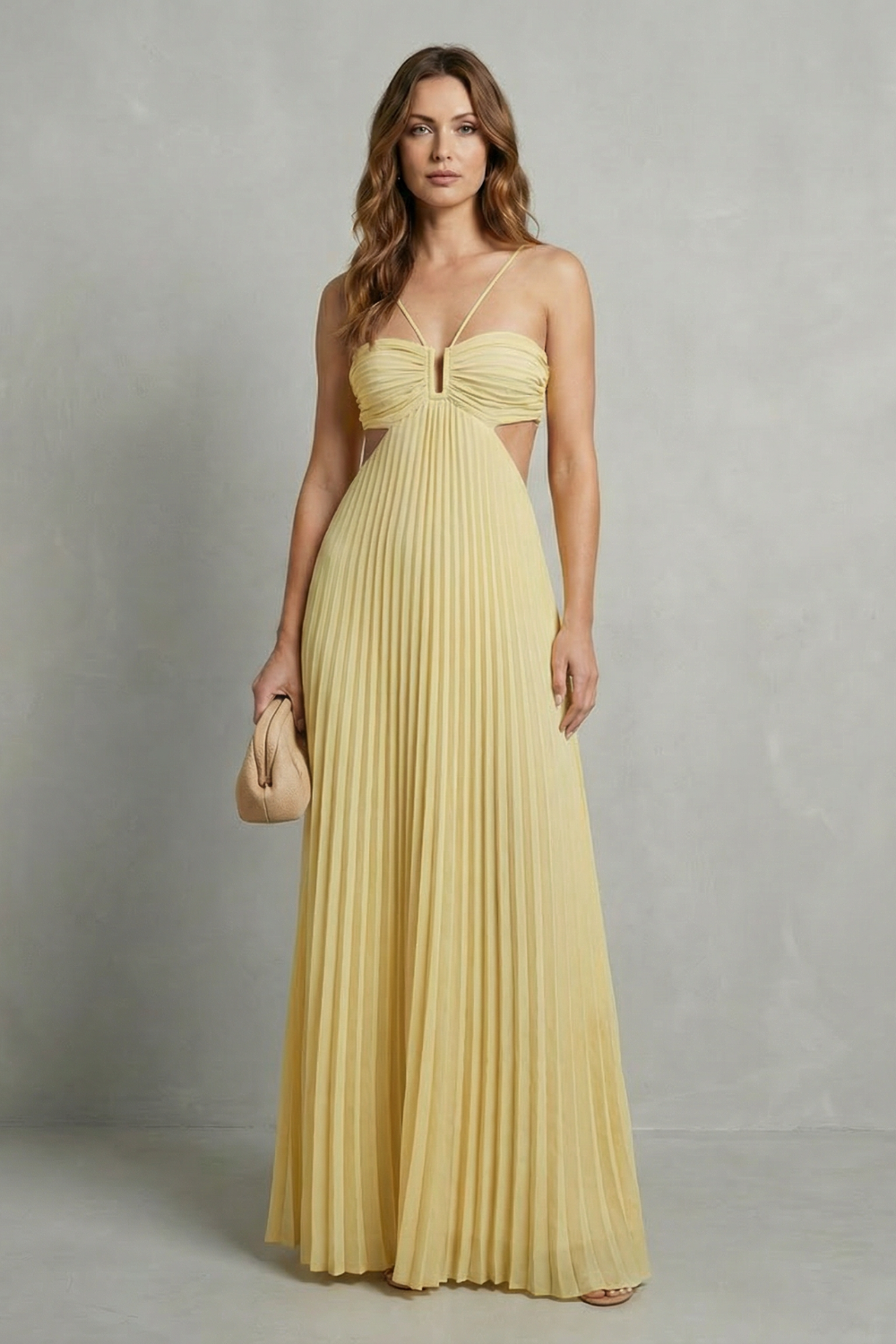 Luellara – Elegancja z dekoltem halter – Sukienka maxi