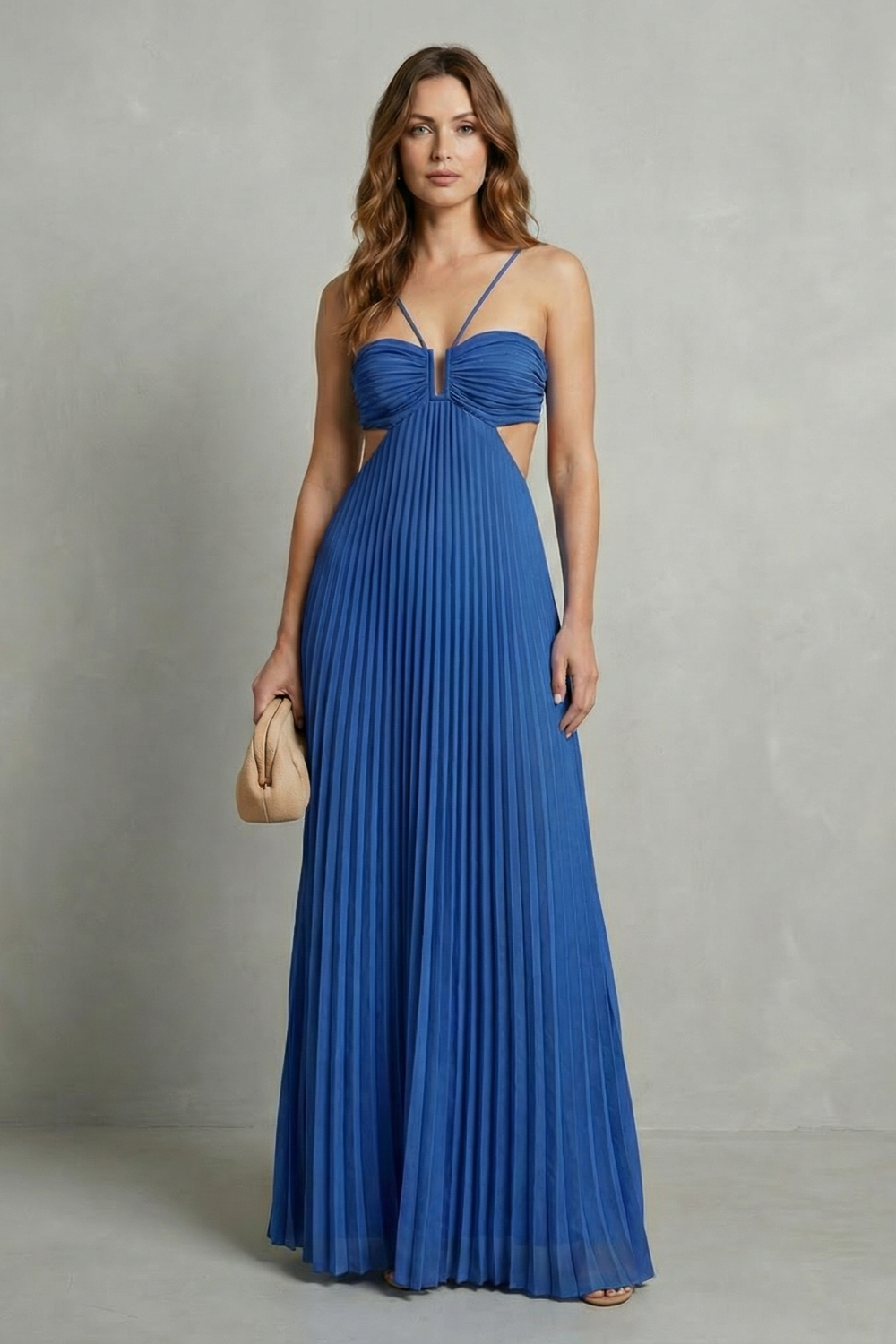 Luellara – Elegancja z dekoltem halter – Sukienka maxi