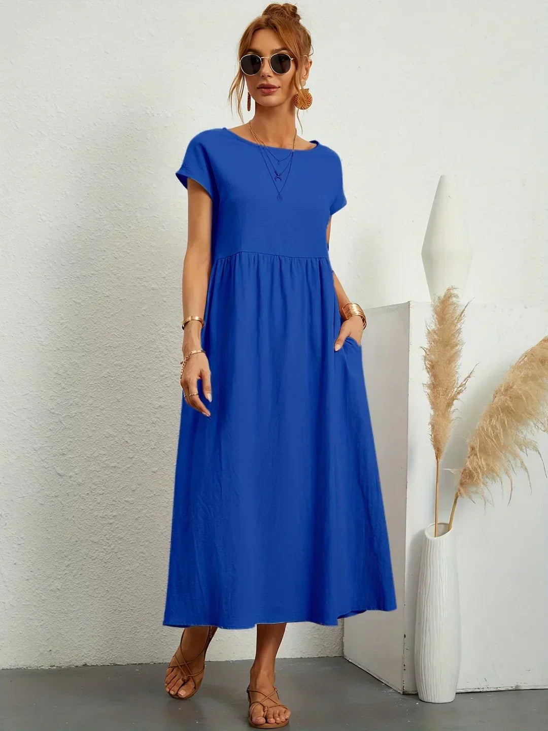 Gabrielle | Midi sukienka w płynnej elegancji bez czasu