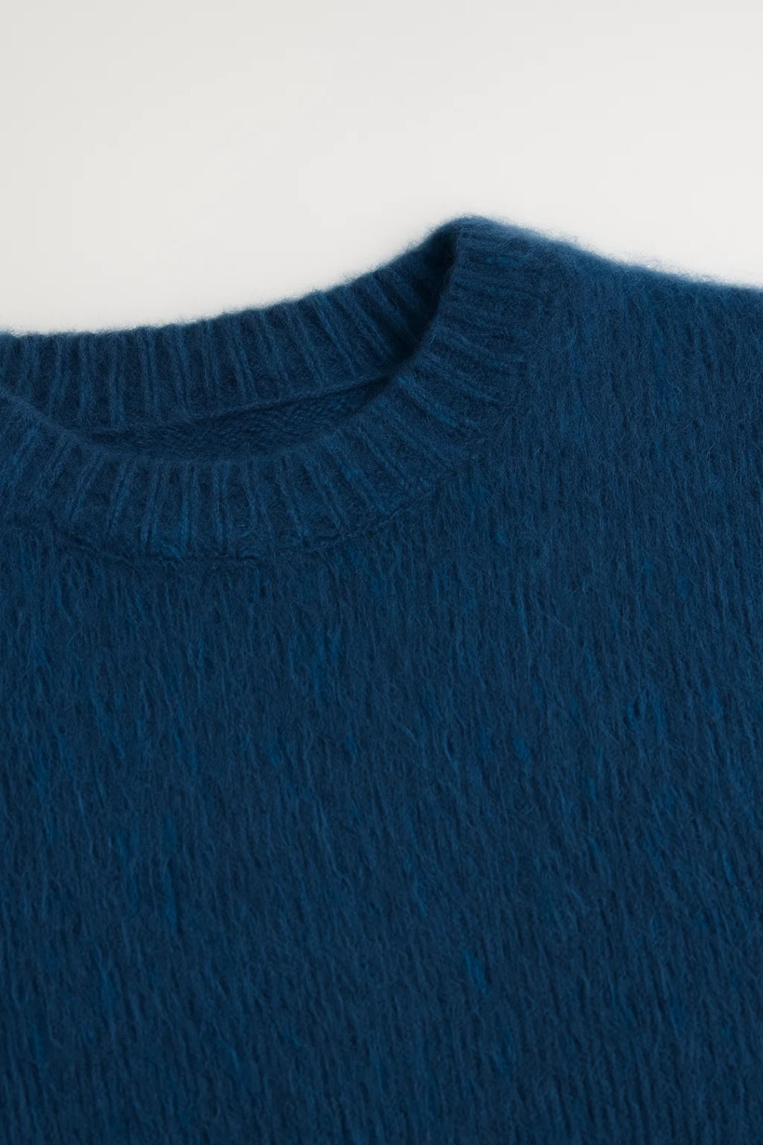 Miękka | damska sweter, Okrągły dekolt z delikatną strukturą