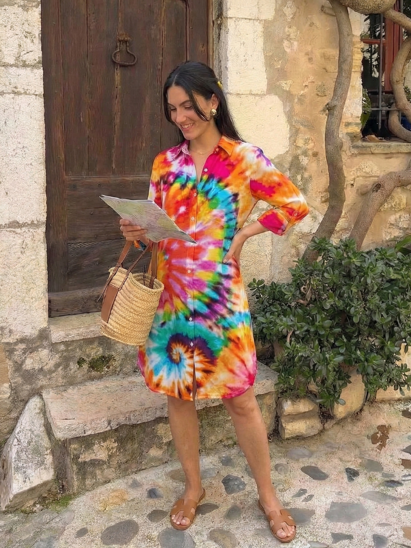 Noemi | Sukienka koszulowa z długim rękawem w stylu tie dye