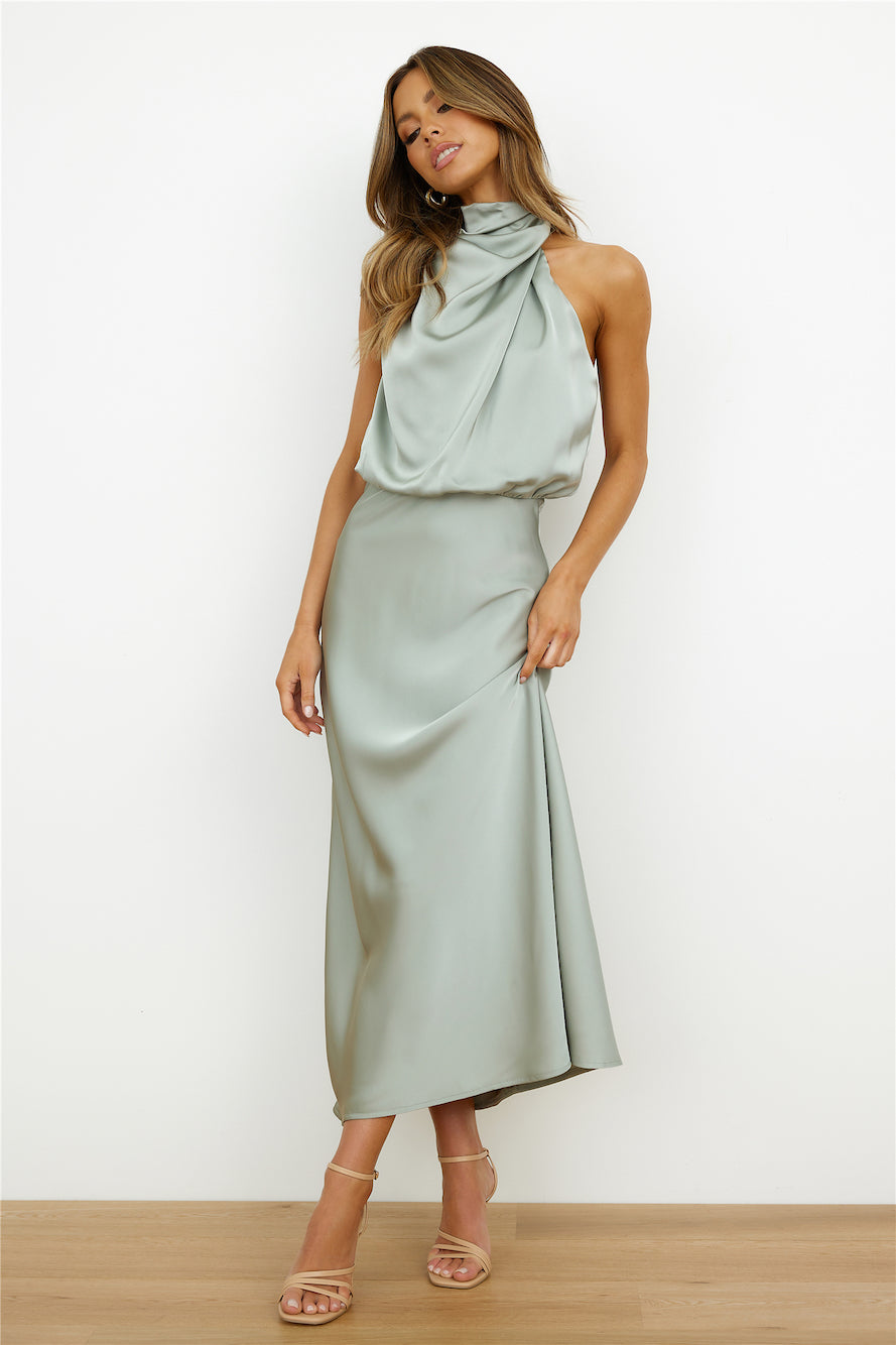 Elianna | Elegancka sukienka midi z asymetrycznym dekoltem