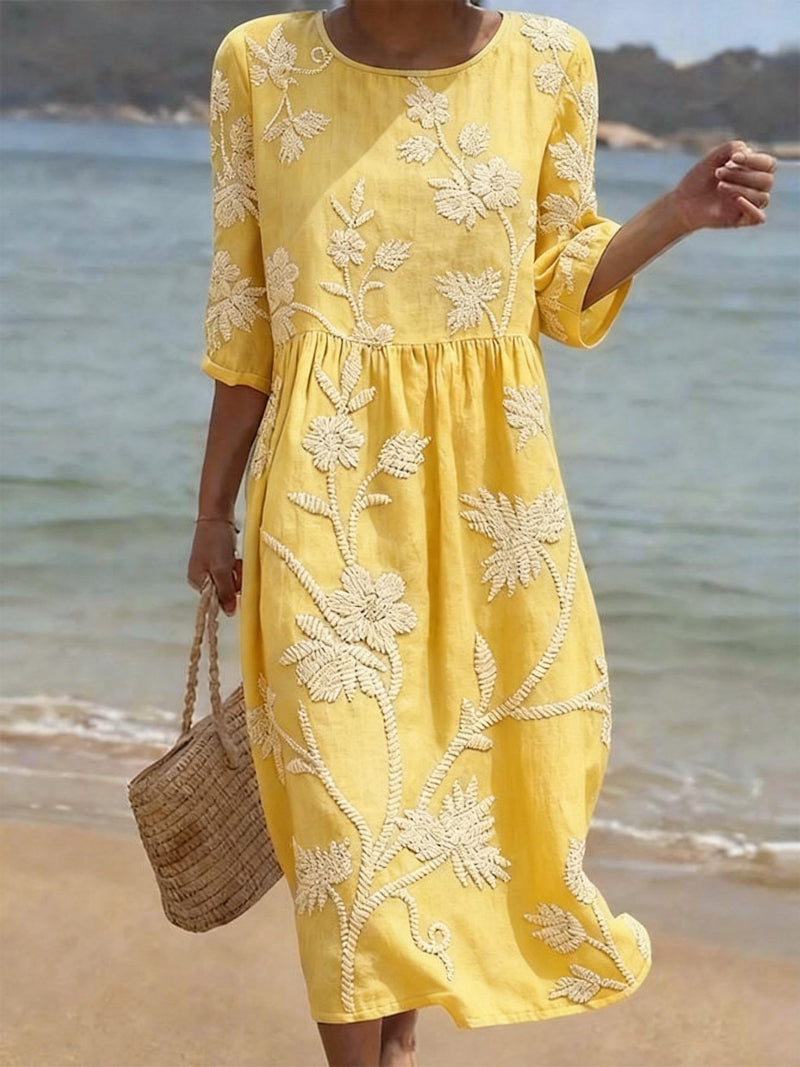 Sukienka Midi Fluida z Kwiatowymi Haftami - Elegancka Kolekcja Vintage