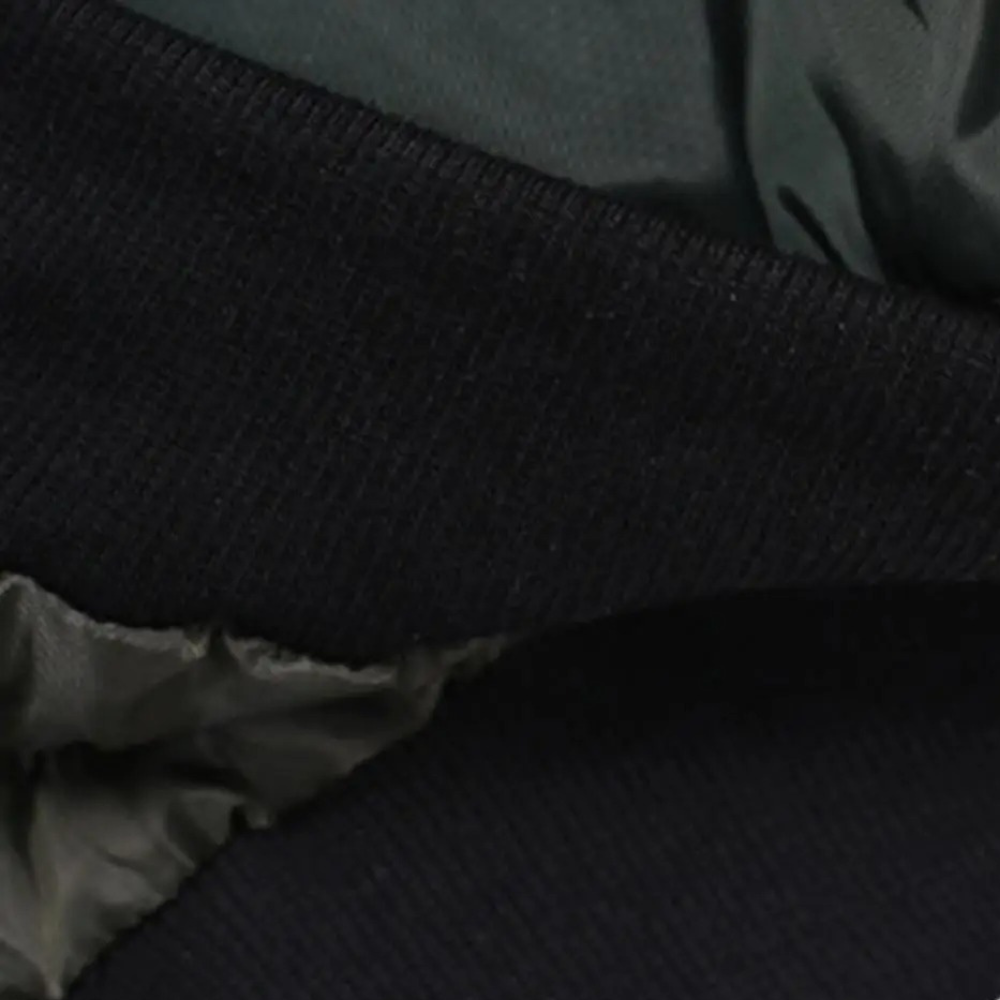 Raya | kurtka zimowa damska elegancka lekka stylowa czarna wełniana Chicveo