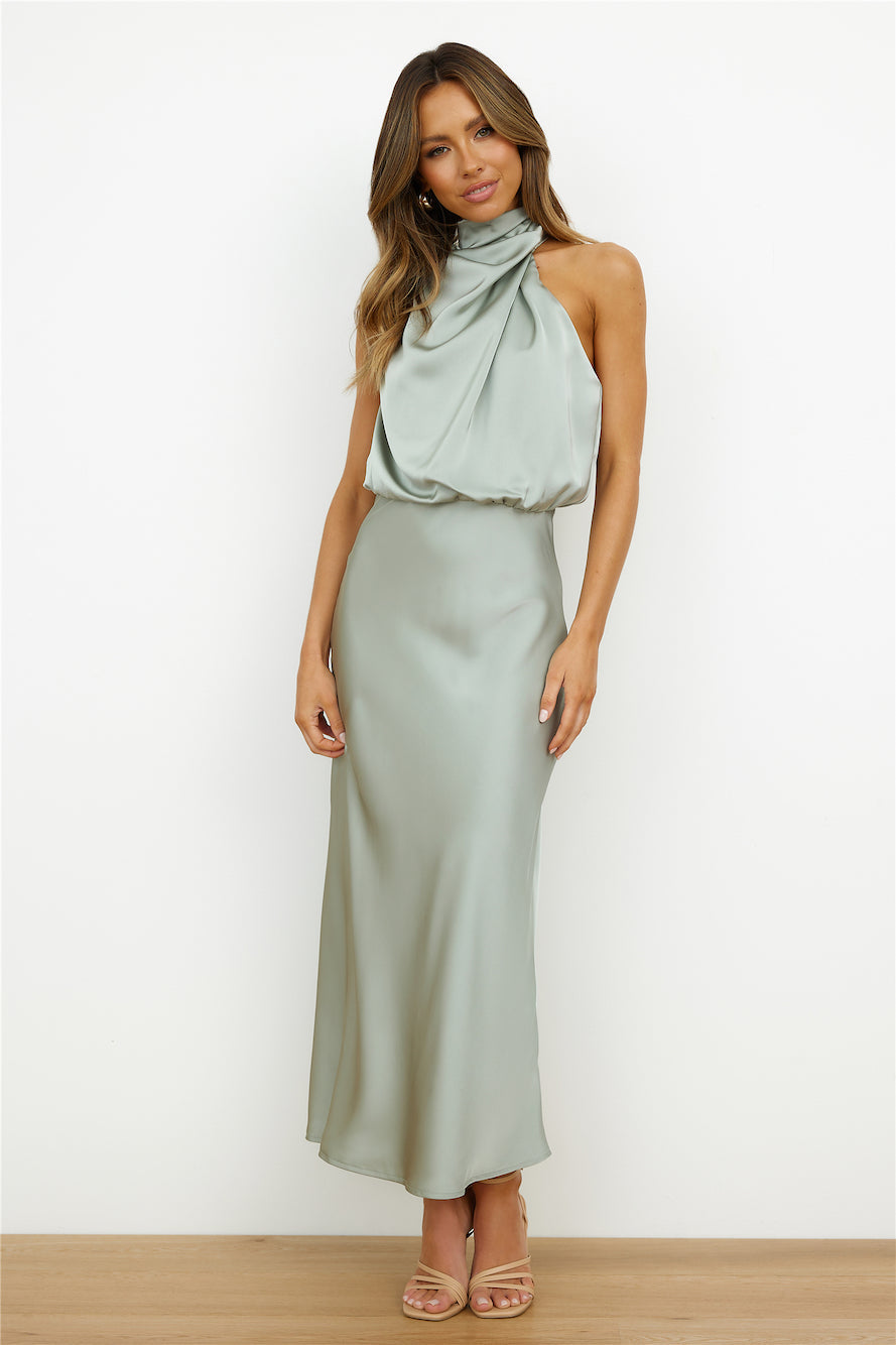 Elianna | Elegancka sukienka midi z asymetrycznym dekoltem