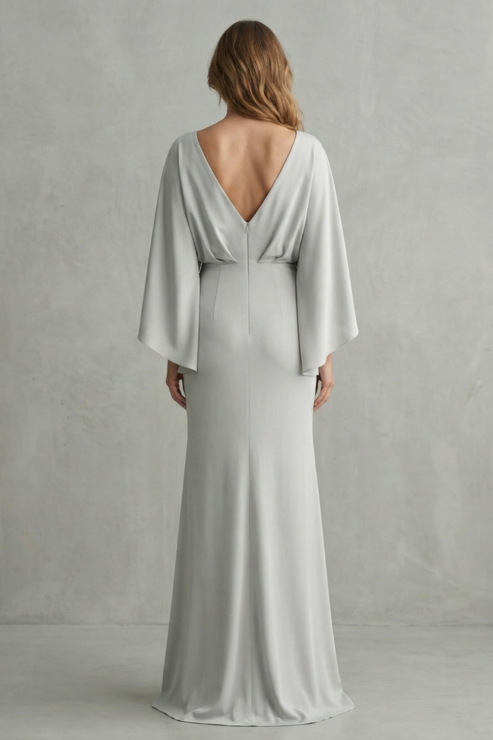 Silvarelle – Elegancja z drapowanymi rękawami – Sukienka maxi