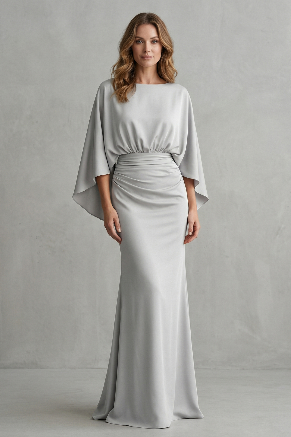 Silvarelle – Elegancja z drapowanymi rękawami – Sukienka maxi