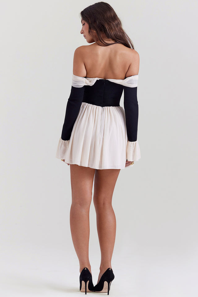 Biala Sukienka mini