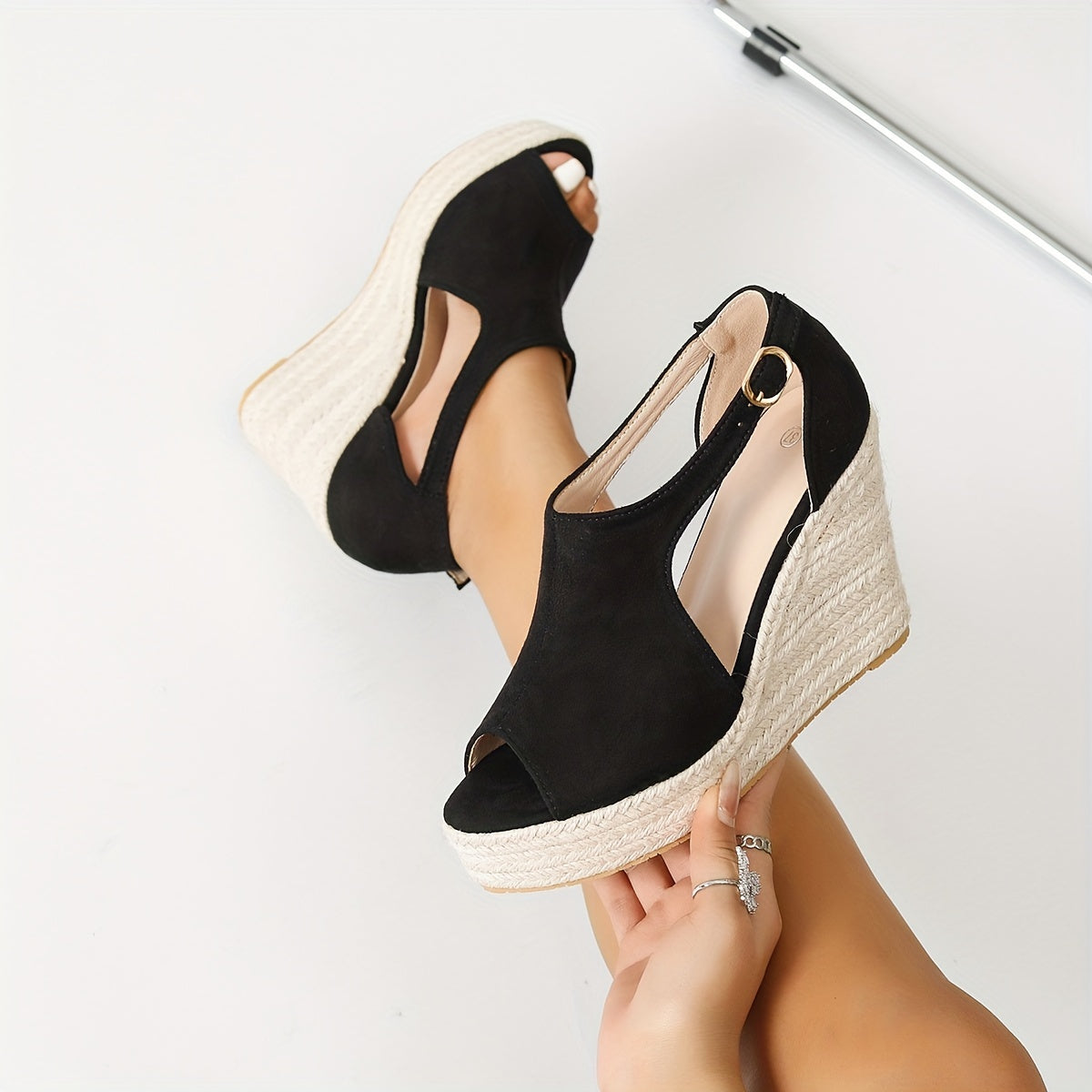 ESTELLA | SANDALY Z OBCASHEM