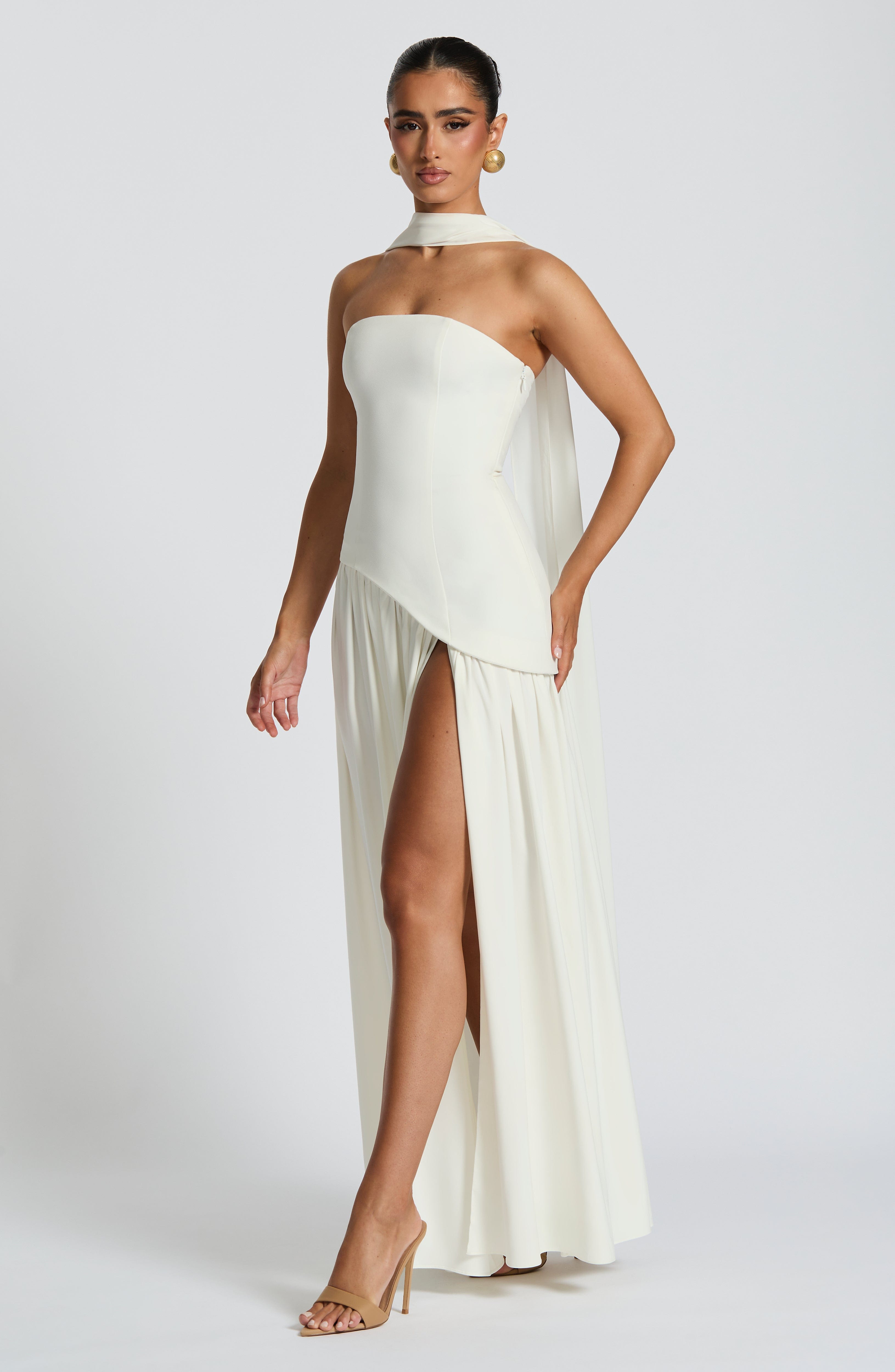 Lila Garden Sukienka Maxi